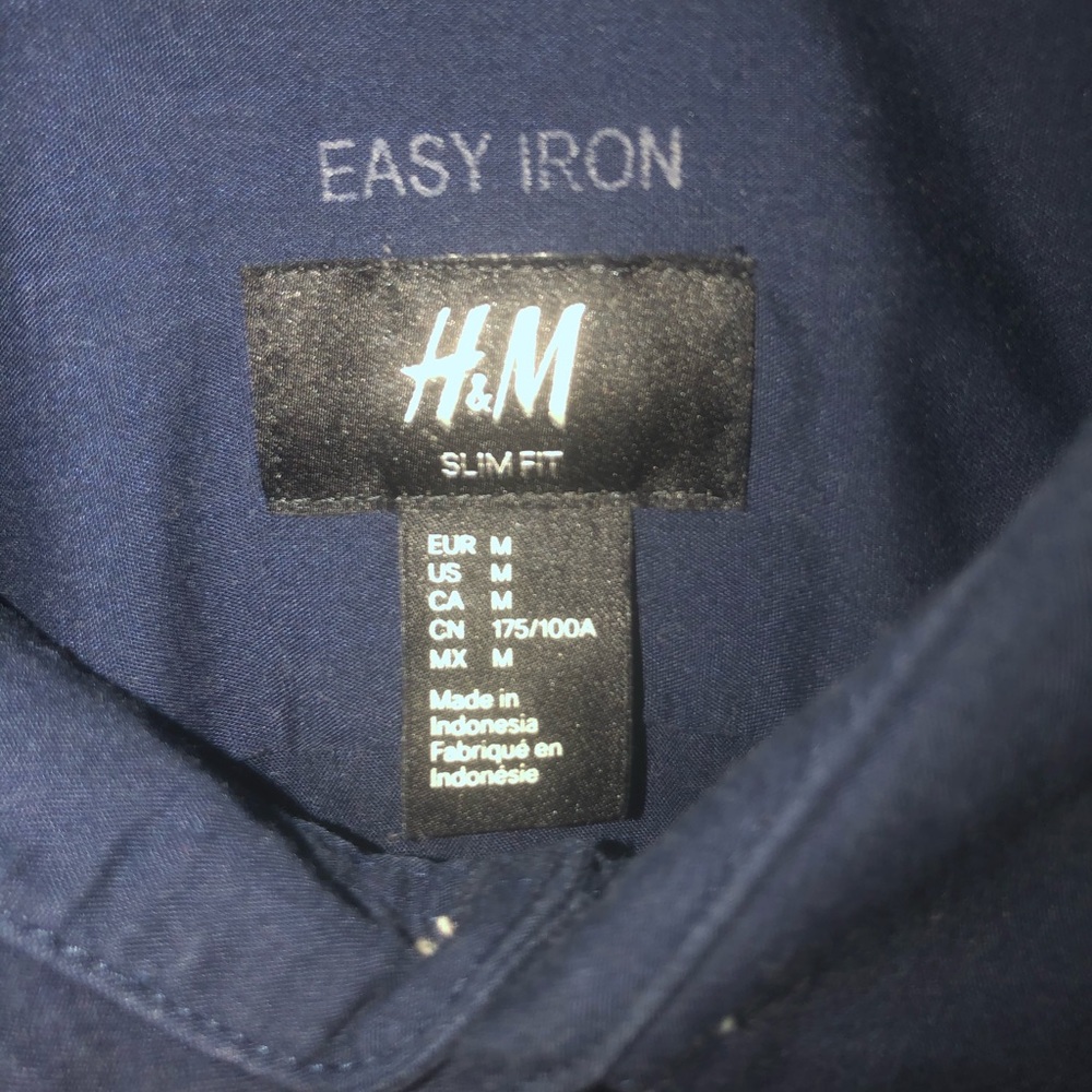 Button down shirt from H&M - Picture 2 of 3